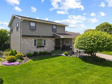 2825 Chesfield Dr, Columbus, OH 43204 - photo 2