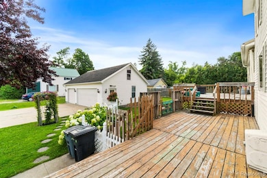 260 Duncan Ave, Cheboygan, MI 49721 - photo 6