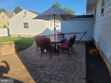 140 Weber Ave, Ewing, NJ 08638 - photo 3