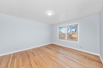 unlisted-address, Chicago, IL 60629 - photo 4