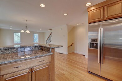 39 Wade St unit B, Providence, RI 02903 - photo 7