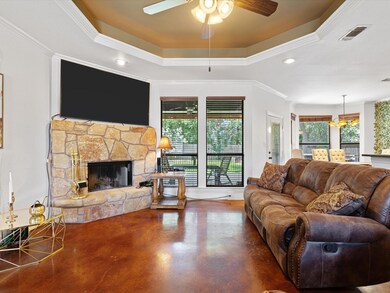 325 Jade Ln, Weatherford, TX 76086 - photo 5