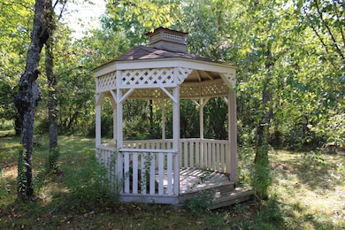 130 Exeter Rd, Corinth, ME 04427 - photo 6