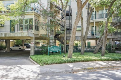 3115 Tom Green St unit 404, Austin, TX 78705 - photo 2