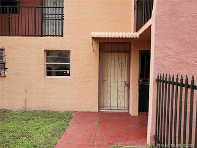 6600 W 2nd Ct unit 15, Hialeah, FL 33012 - photo 4