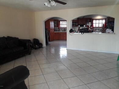 PIC 1