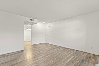 504 Patton Chapel Way unit 504, Hoover, AL 35226 - photo 4