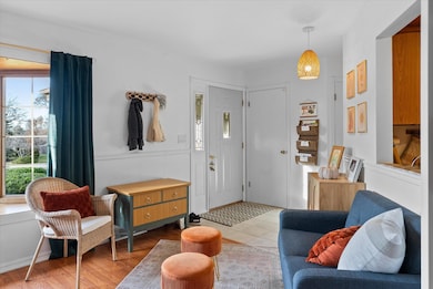 W282N6654 Meadowlark Ln, Hartland, WI 53029 - photo 7