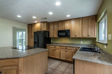 52 Boreas Dr County Rd 378a, Alvin, TX 77511 - photo 7