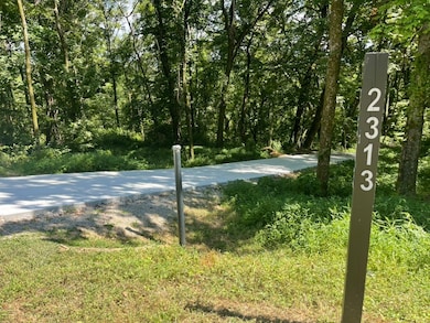 2313 Stephens Rd, Columbia, TN 38401 - photo 2