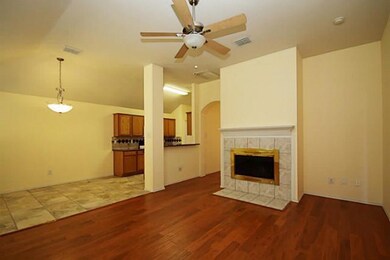 205 Lakefront Dr, Wylie, TX 75098 - photo 2