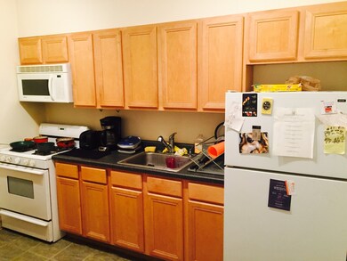 2652 N Wayne Ave unit 2F, Chicago, IL 60614 - photo 3