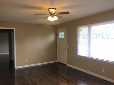 622 Mac St, Shelbyville, TN 37160 - photo 3