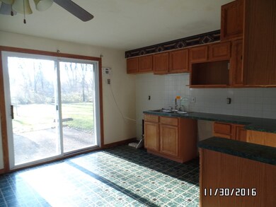 4451 182nd St, Country Club Hills, IL 60478 - photo 7