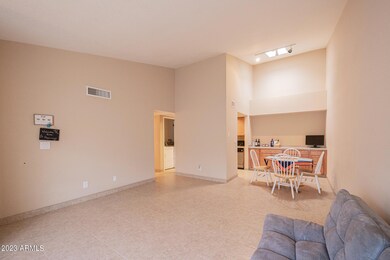 629 N Mesa Dr unit 14, Mesa, AZ 85201 - photo 6