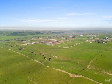 0 Brandy Jo St unit 202504818, Bakersfield, CA 93308 - photo 7