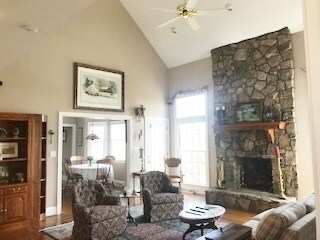 904 Maple Rd, Callands, VA 24530 - photo 3