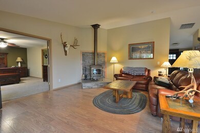 730 Brockway Rd, Chehalis, WA 98532 - photo 7