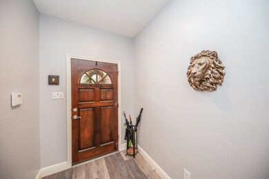 1727 Gingerleaf Ln, Houston, TX 77055 - photo 7