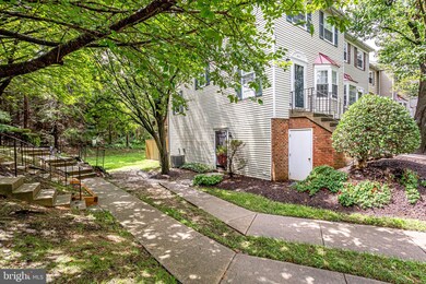 4211 Stockbridge Dr, Dumfries, VA 22025 - photo 2