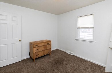 2710 Cleveland Ave, Des Moines, IA 50317 - photo 5