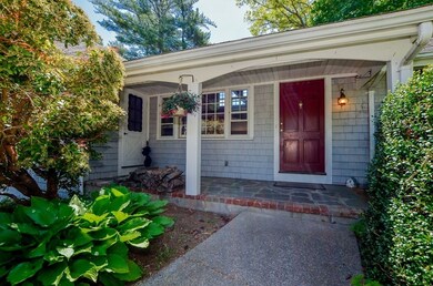 38 Crapo St, Marion, MA 02738 - photo 2