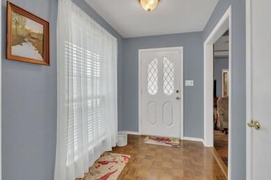 712 Shady Ln, Bedford, TX 76021 - photo 6