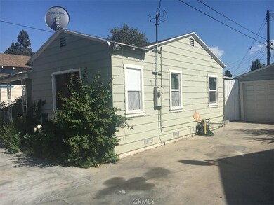 2266 E Piru St, Compton, CA 90222 - photo 4