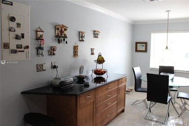 KITCHEN AND BREAKFAST AREA