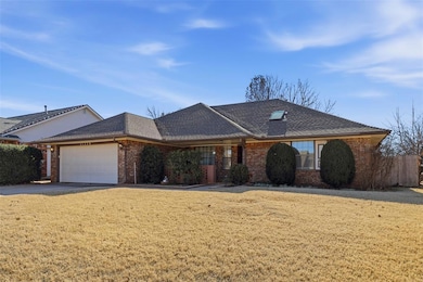 11228 NW 109th St, Yukon, OK 73099 - photo 3