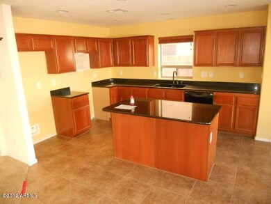 023-291185 Kitchen