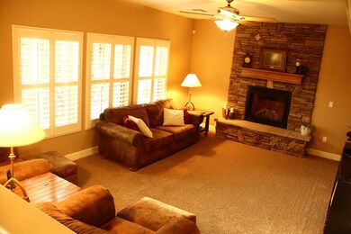 familyroom2
