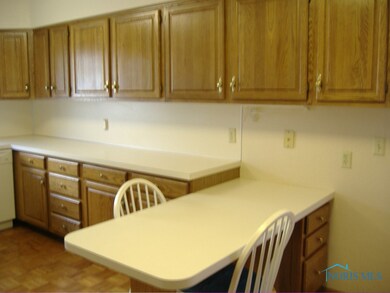 KITCHEN / SNACK BAR