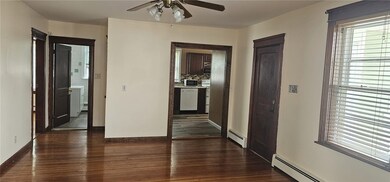 79 Mccabe Ave, Pawtucket, RI 02861 - photo 7