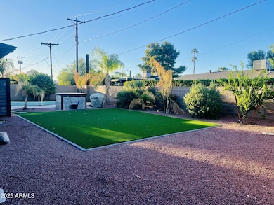 8348 E Sells Dr, Scottsdale, AZ 85251 - photo 3