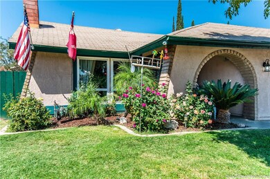 24220 Via Vargas Dr, Moreno Valley, CA 92553 - photo 4