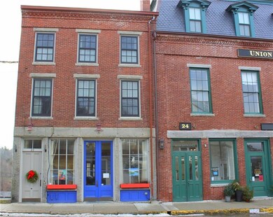 22 Central St, Rockport, ME 04856 - photo 3