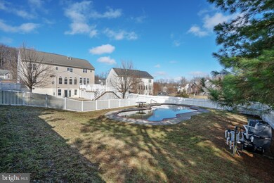 11105 Queens Wood Terrace, Bowie, MD 20721 - photo 6