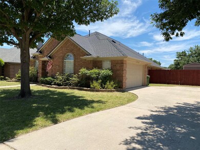 9116 Hialeah Cir S, North Richland Hills, TX 76182 - photo 2