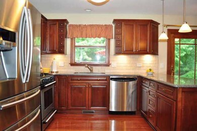 1652 Dartmouth Ct, Naperville, IL 60565 - photo 6