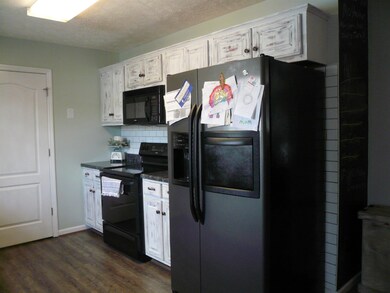 18 Jamison Ct, Manchester, TN 37355 - photo 5