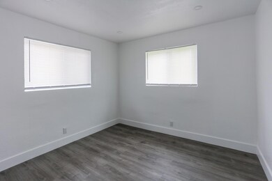 2620 NW 18th Terrace unit 3, Oakland Park, FL 33311 - photo 6