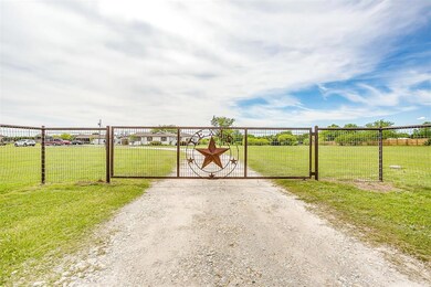 4720 Tin Top Rd, Weatherford, TX 76087 - photo 7