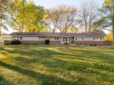 3123 Neola St, Cedar Falls, IA 50613 - photo 2