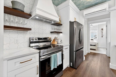 199 Saint Philip St unit B, Charleston, SC 29403 - photo 6