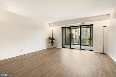 Montebello unit 707, Alexandria, VA 22303 - photo 4