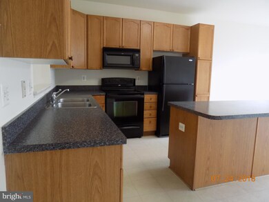 155 Fieldstone Ct, Frederick, MD 21702 - photo 5