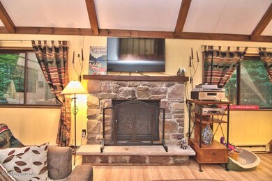 328 Gross Dr, Pocono Pines, PA 18350 - photo 6