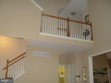 302 Aftons Cir, Spring City, PA 19475 - photo 6