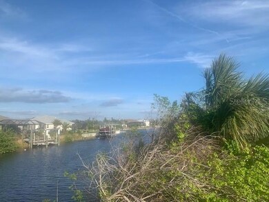 Fort Worth lot on Maysville Waterway